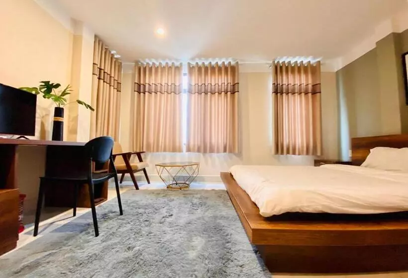 هتل Triệu Nguyễn