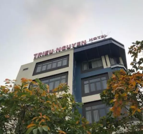 هتل Triệu Nguyễn