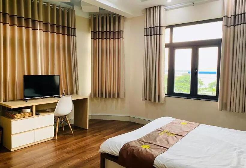 هتل Triệu Nguyễn