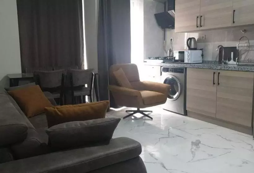 Noor Family Apartments