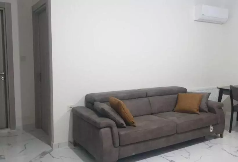 Noor Family Apartments