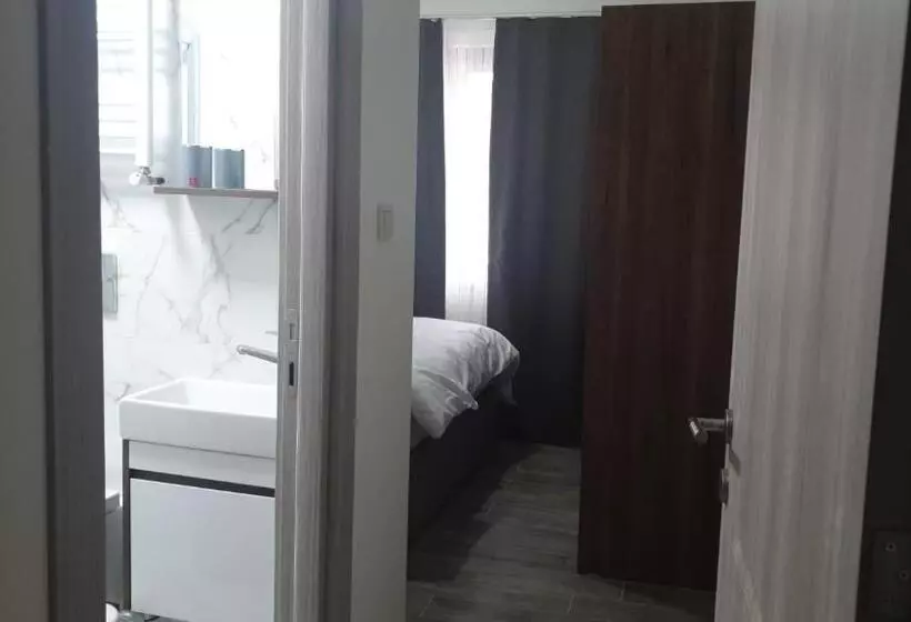 Noor Family Apartments