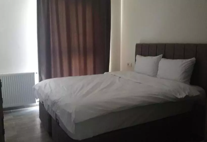 Noor Family Apartments