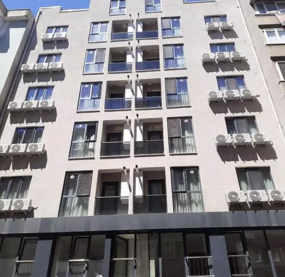 Noor Family Apartments