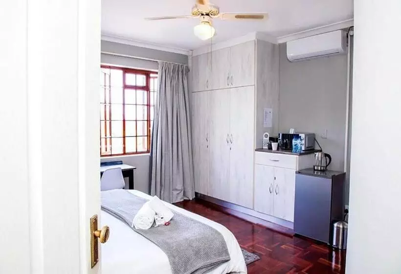 Majatalo Boutique Hotel On The Bay