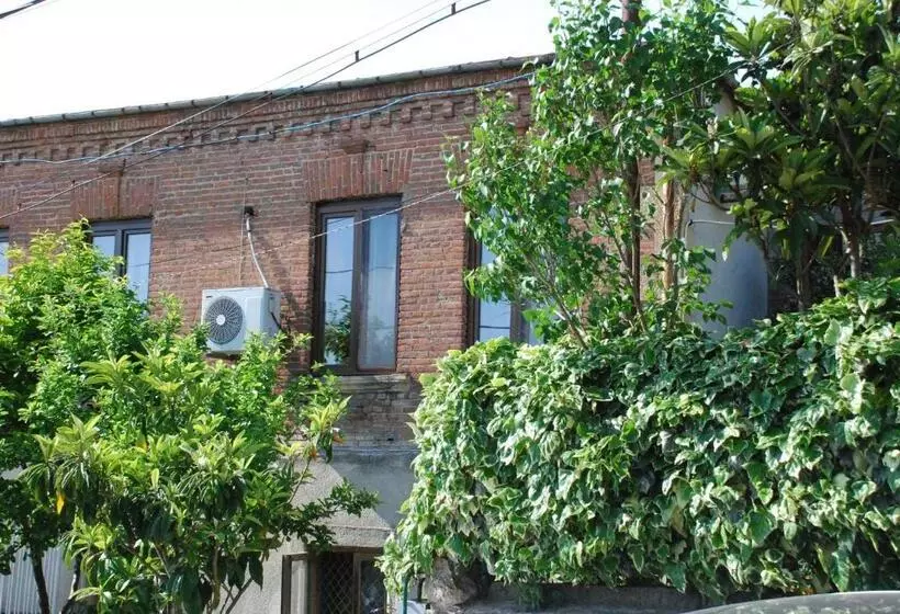پانسیون Daduna S House