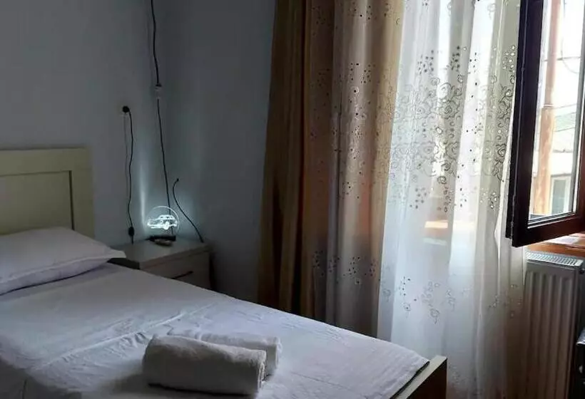 پانسیون Daduna S House
