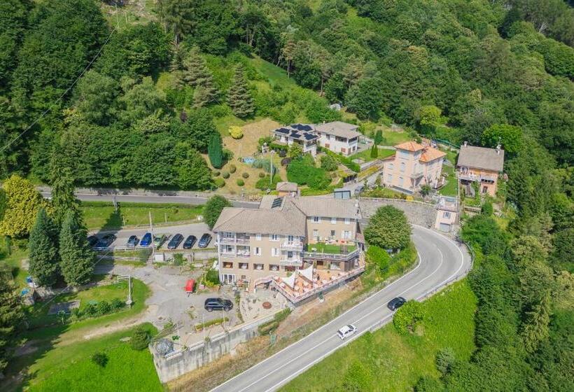 Pet Friendly Hotel Mirabeau