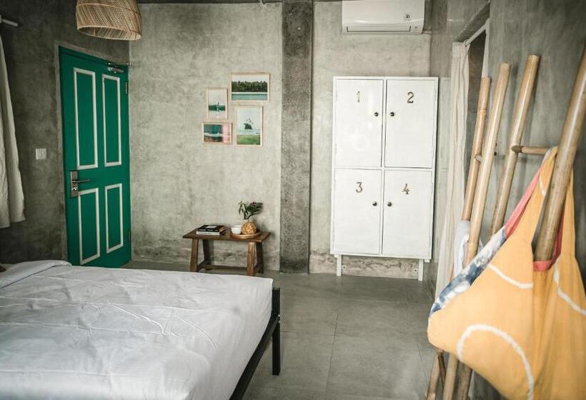 Hostel Good Mantra Studio