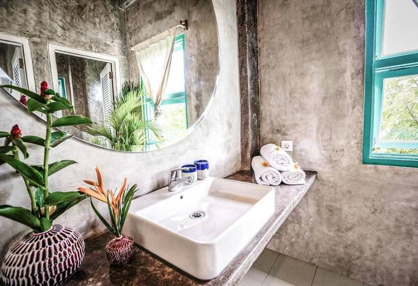 Hostel Good Mantra Studio