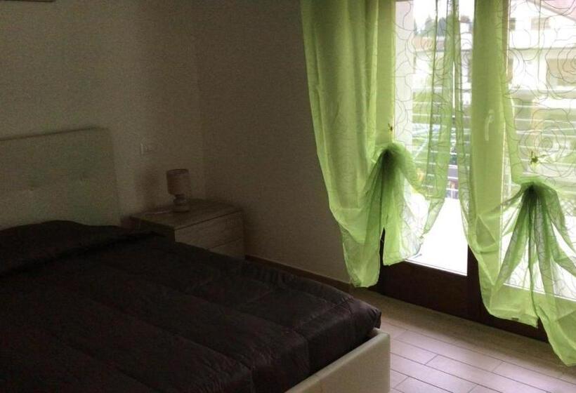 تختخواب و صبحانه Villa Carmen