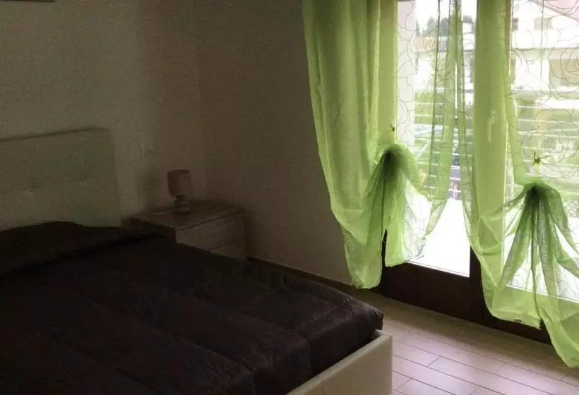 تختخواب و صبحانه Villa Carmen