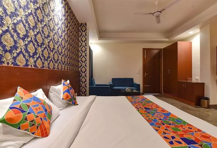 Fabhotel Wind Palace