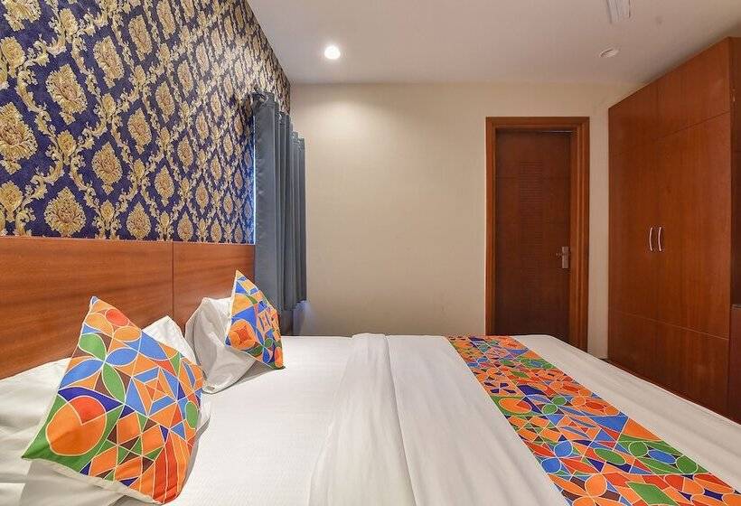 Fabhotel Wind Palace