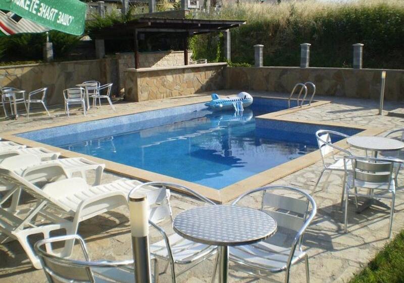 Hotel хотел лагуна