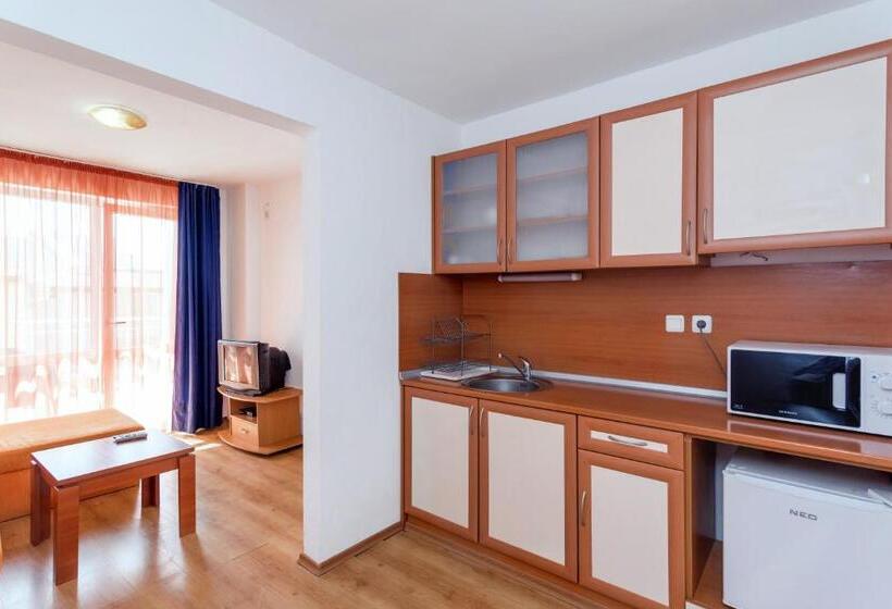 Hotel хотел лагуна