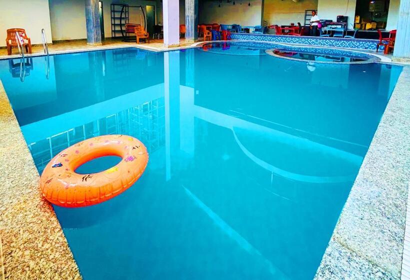 هتل Jaisal Inn Pure Veg