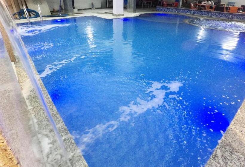 هتل Jaisal Inn Pure Veg