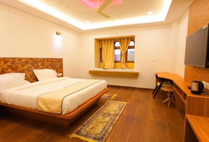 هتل Jaisal Inn Pure Veg