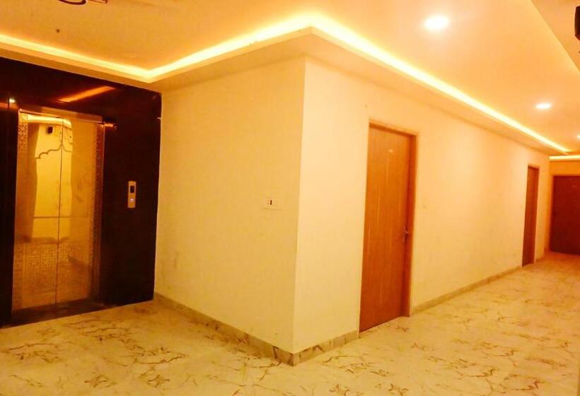 هتل Jaisal Inn Pure Veg