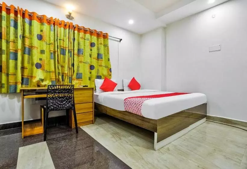 هتل O Nimalan Residency Shenoy Nagar Anna Nagar Near Pvr Cinemas Skywalk