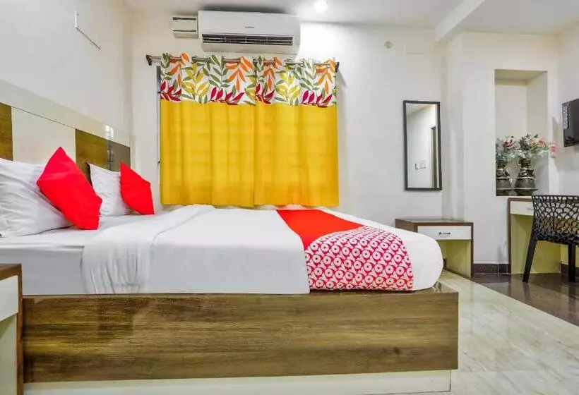هتل O Nimalan Residency Shenoy Nagar Anna Nagar Near Pvr Cinemas Skywalk