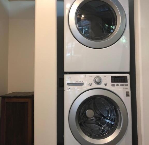 Otel The Kulani Maui