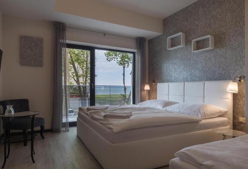 هتل Trend Deluxe Siófok