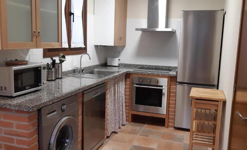 La Mediana Del Sella