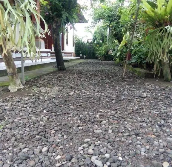 ペンション Intan House