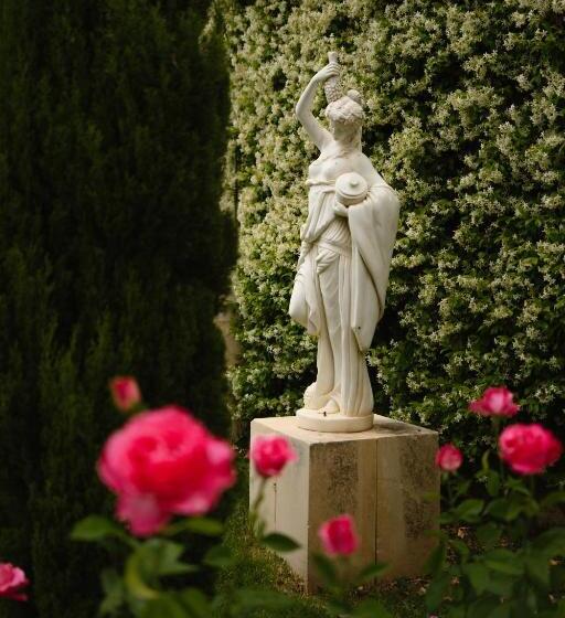 Resort Palacio Arudecas