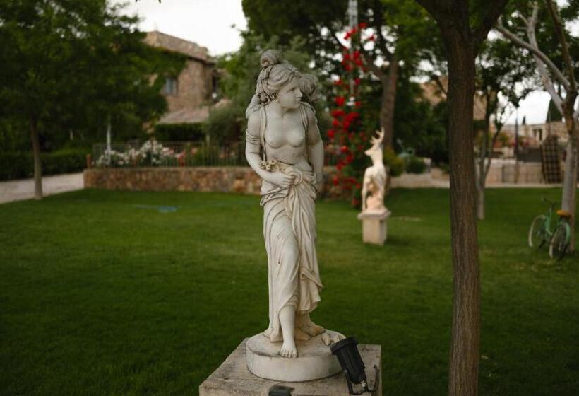 Resort Palacio Arudecas