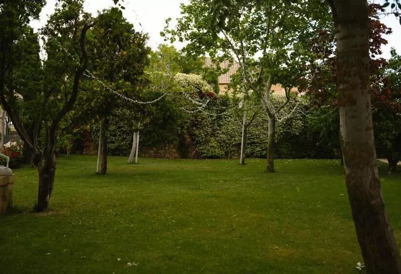 Lomakeskus Palacio Arudecas