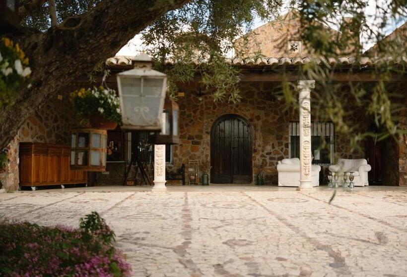 Resort Palacio Arudecas