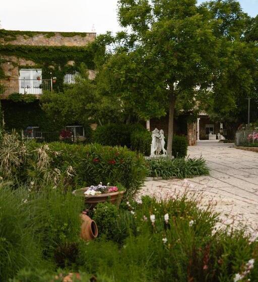 Resort Palacio Arudecas