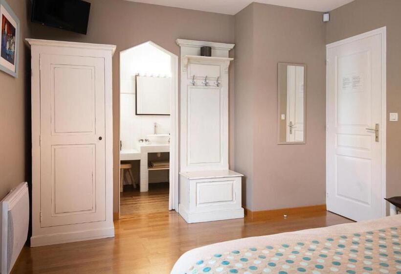 Bed and Breakfast La Villa Blanche   18 Personnes