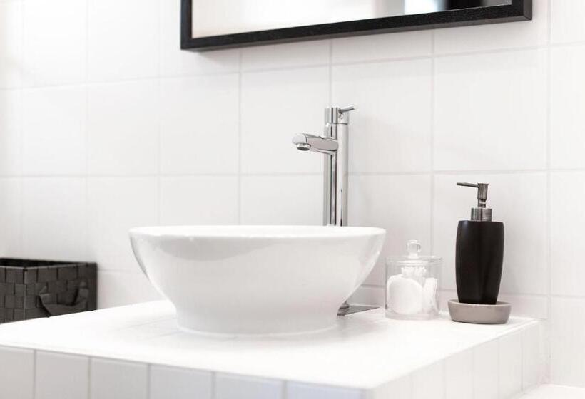 Bed and Breakfast La Villa Blanche   18 Personnes