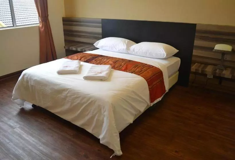 Otel Intan Jugra