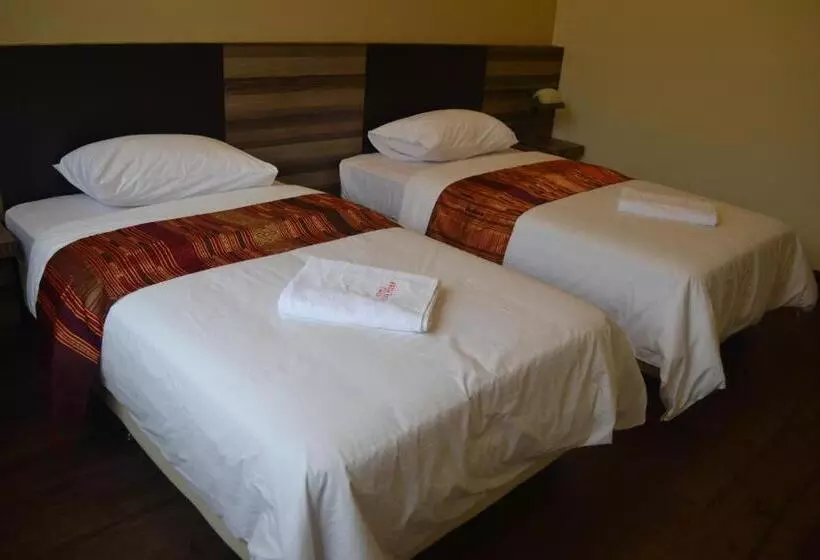 Otel Intan Jugra