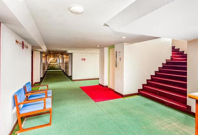 호텔 Oyo 441 Grand Thara