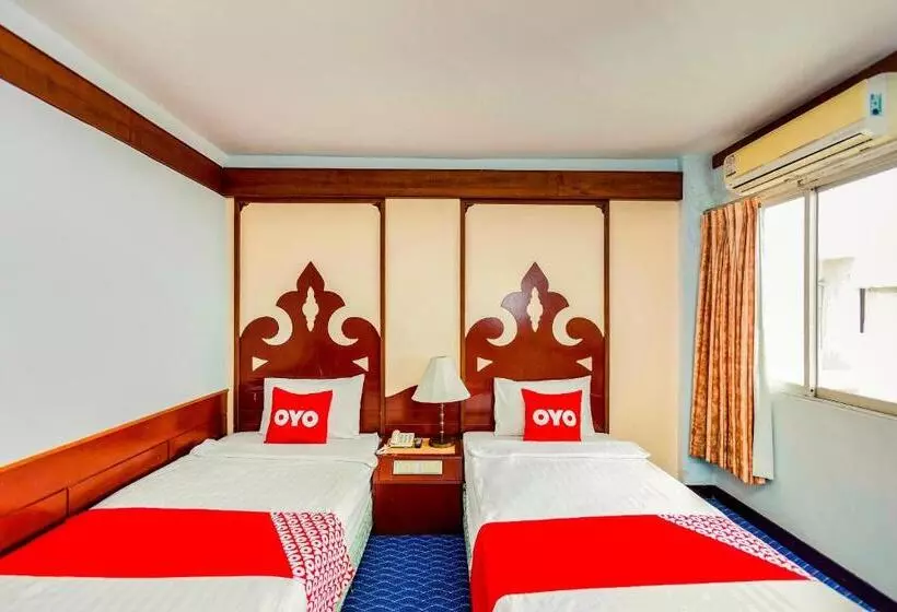 Hotelli Oyo 441 Grand Thara
