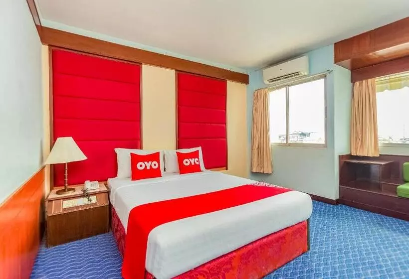 Hotelli Oyo 441 Grand Thara