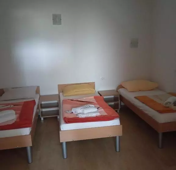 پانسیون Guesthouse Best