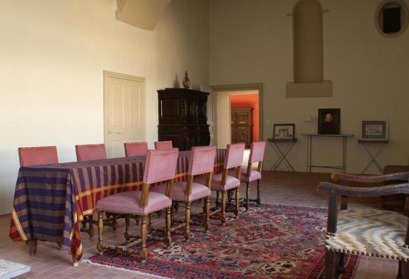 צימר Chateau De Durtal