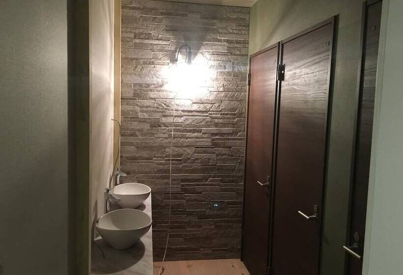 호스텔 Relak Guest House 登別 Station