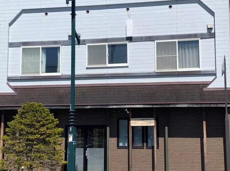 Retkeilymaja Relak Guest House 登別 Station