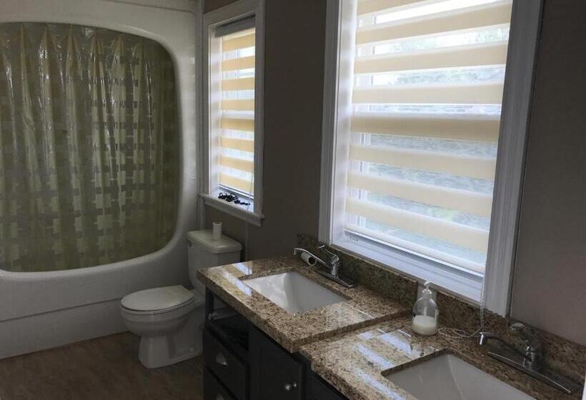 Bed and Breakfast Seaview White House