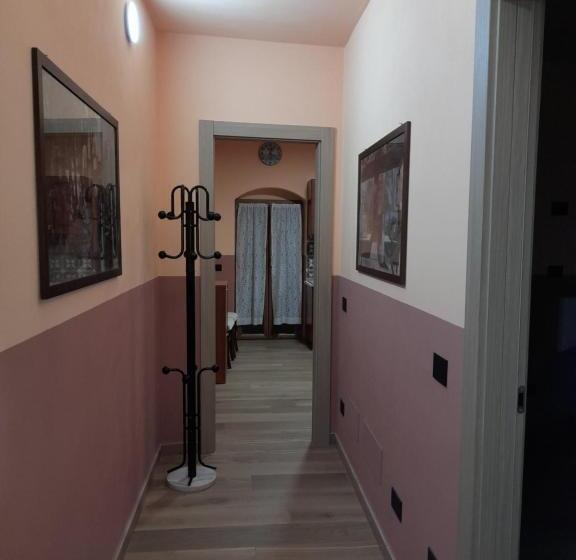 ホテル Albergo Jolanda