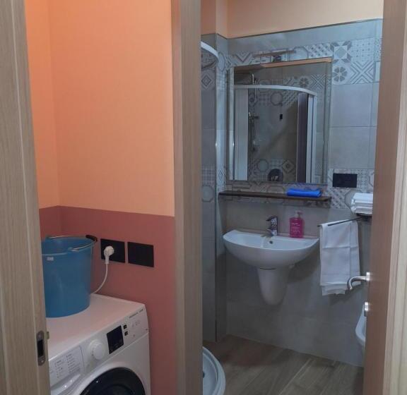 ホテル Albergo Jolanda