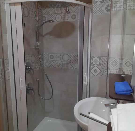 ホテル Albergo Jolanda